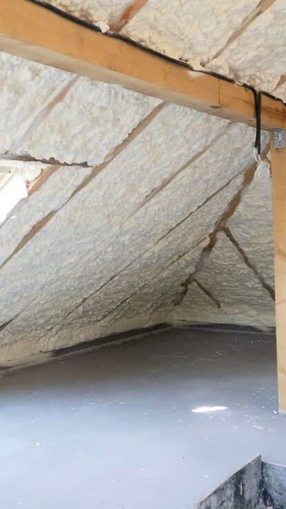 Isolation de toiture par l’extérieur à Orléans avec Moderna Isolation, votre expert RGE